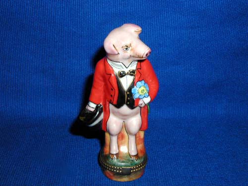 ELEGANT PIG